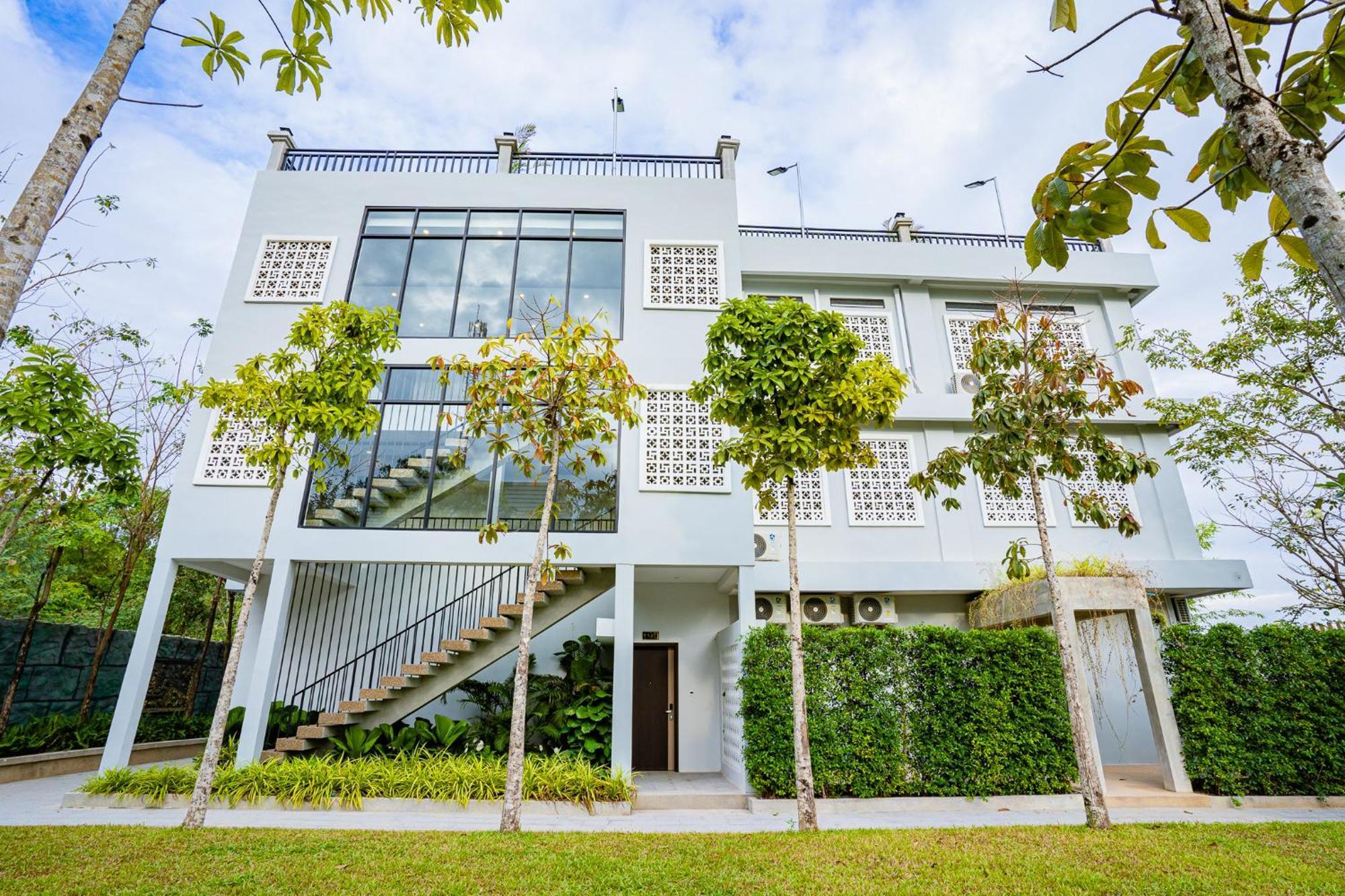 Rainforest Hotel By Nsun Kampot Extérieur photo