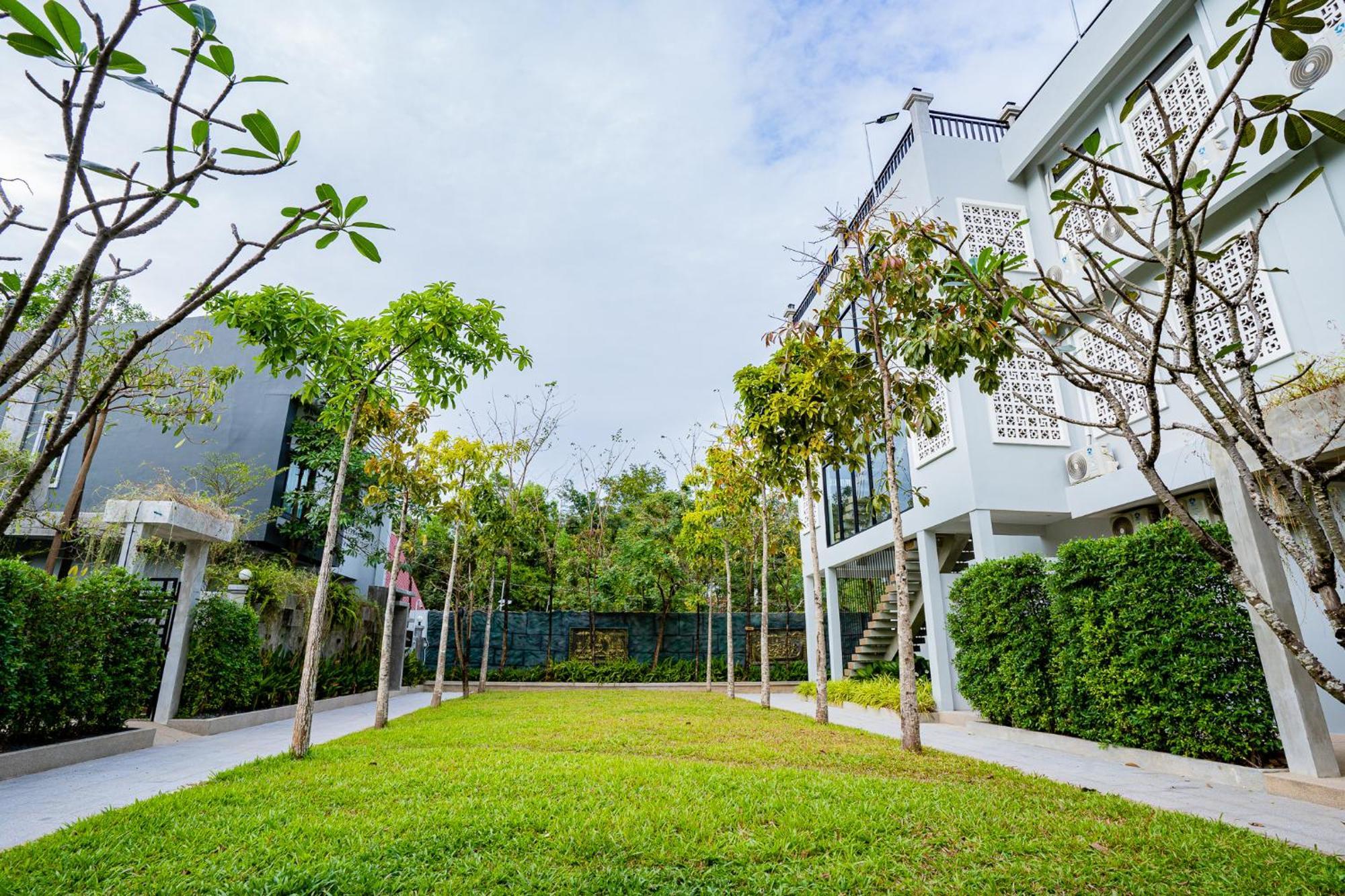Rainforest Hotel By Nsun Kampot Extérieur photo